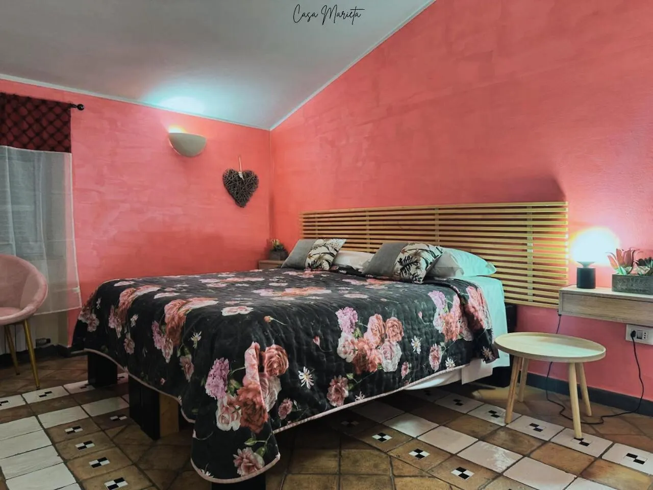 Marieta Rooms Sarzana