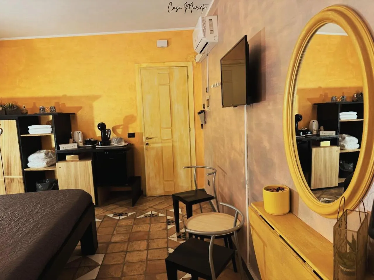 Marieta Rooms Sarzana Maison d'hôtes