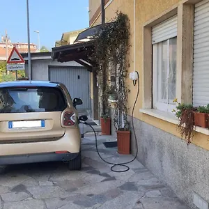 Le Di Sabrina Con Bagno In Sarzana